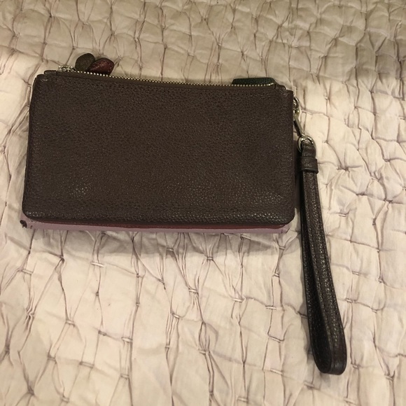 NWT Authentic Coach Triple Wristlet - Picture 3 of 7